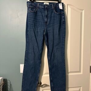 Abercrombie & Fitch ultra high rise ankle straight jeans